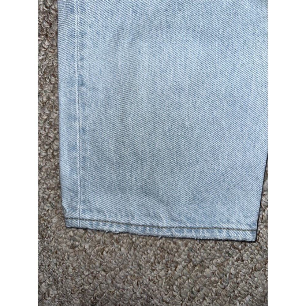 Womens Levi's Ribcage Straight Ankle Jeans 25 Light Wash Distressed Premium EUC - Picture 3 of 8